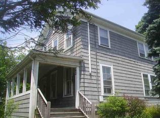 62 Williams Ave, Hyde Park, MA 02136
