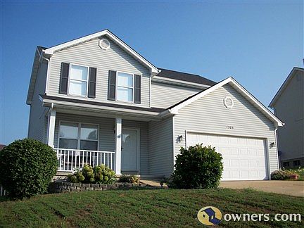 3 bed 2 1/2 bath In popular Apple Valley Farm Subdivision