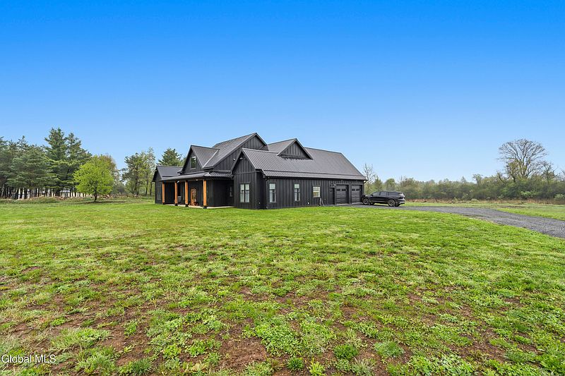 4th image of 134 Spier Falls Road LOT 4