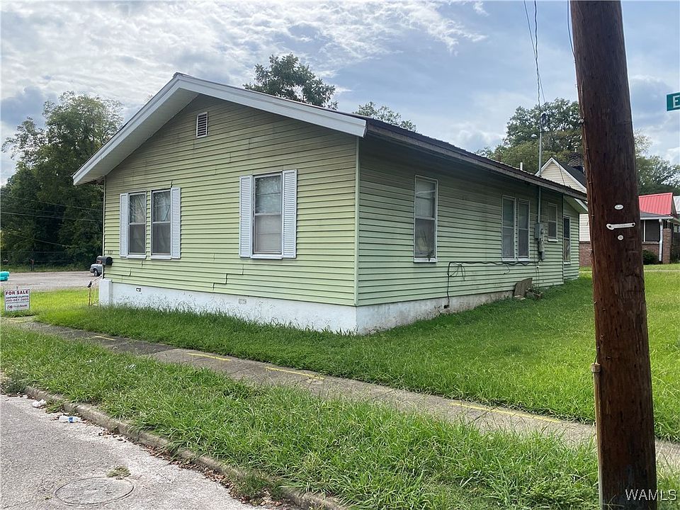 2nd image of 602 Erie St