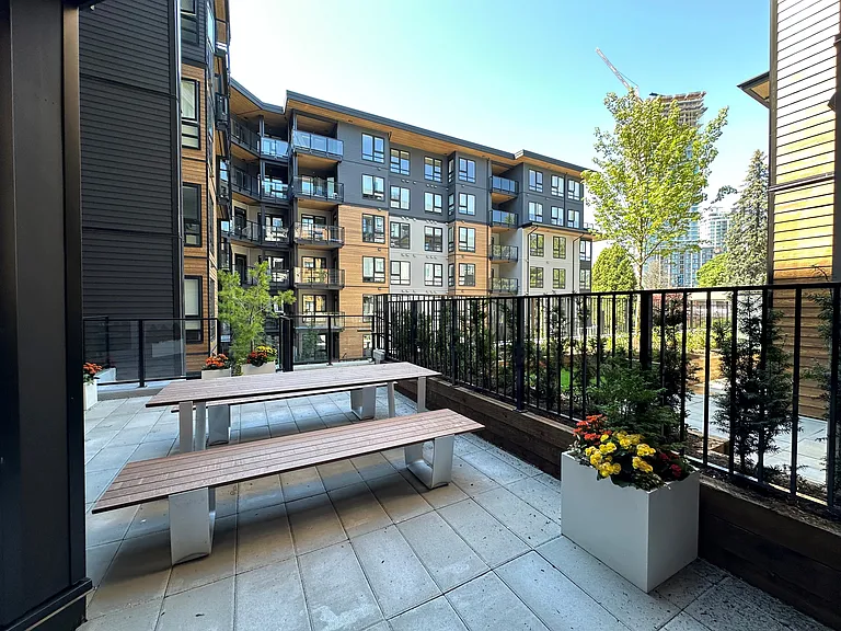 615 Cottonwood Ave #322 — Photo 17