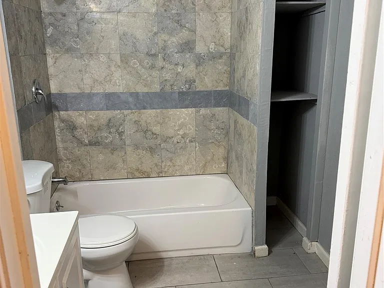 328 Garland St — Photo 11
