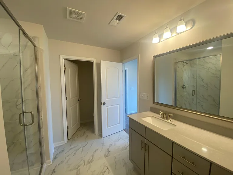 302 Sagecroft Ln — Photo 10