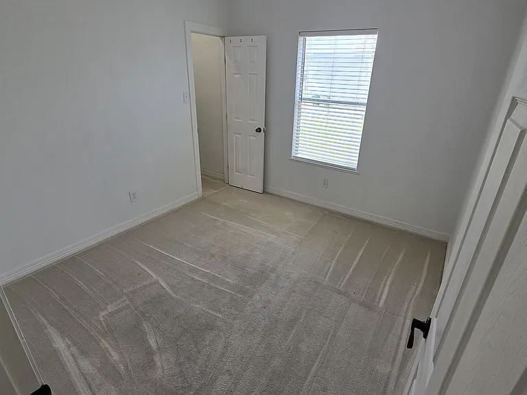 414 Manor Ave — Photo 21
