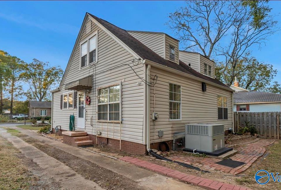 503 S Market St, Scottsboro, AL 35768 MLS 21846713 Zillow