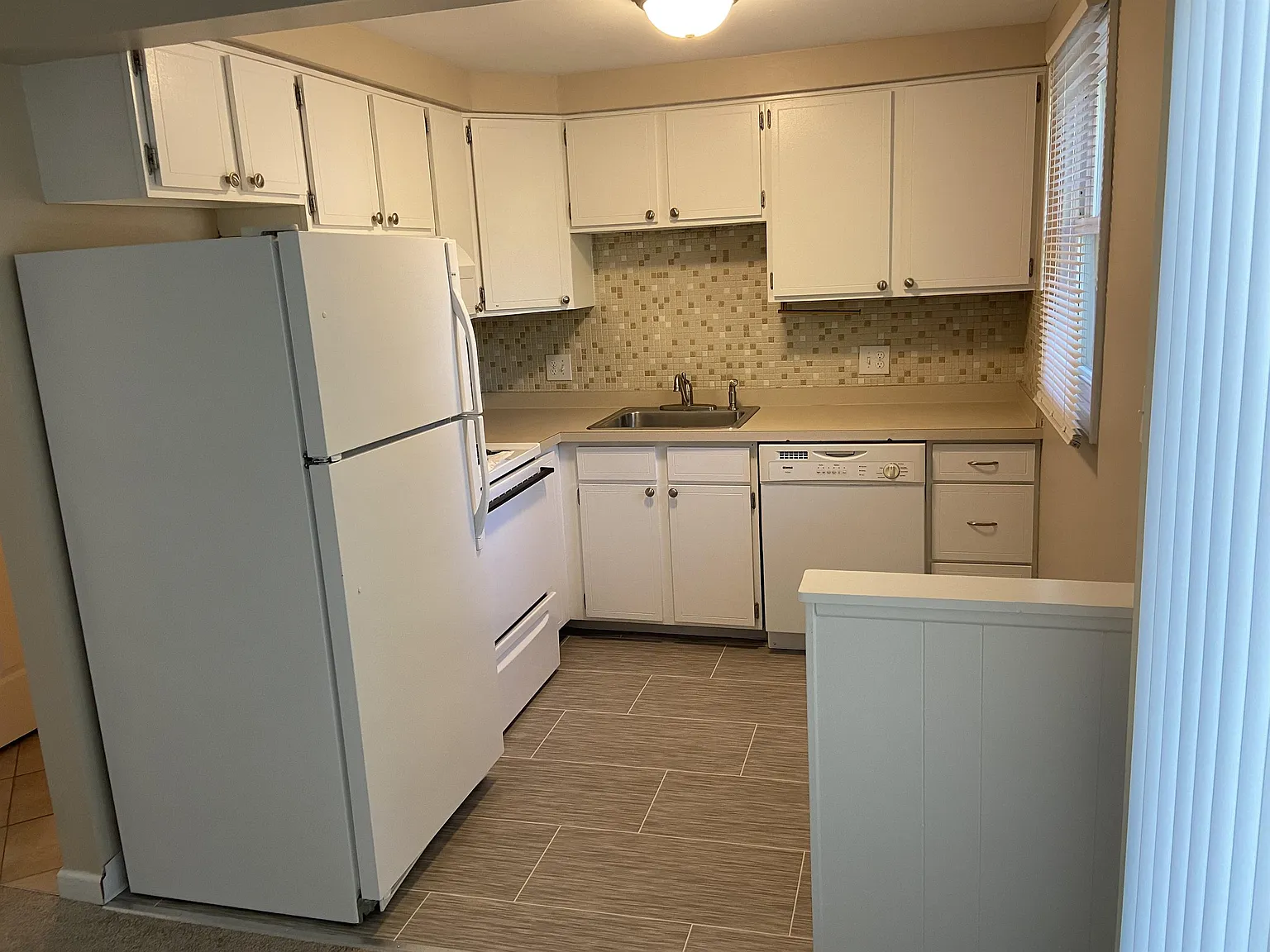 Creekside Drive - 127 — Photo 1