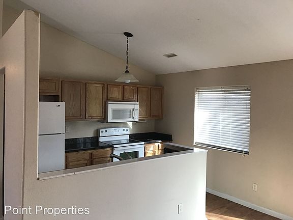 4th image of 444 E Broadway Ave #A