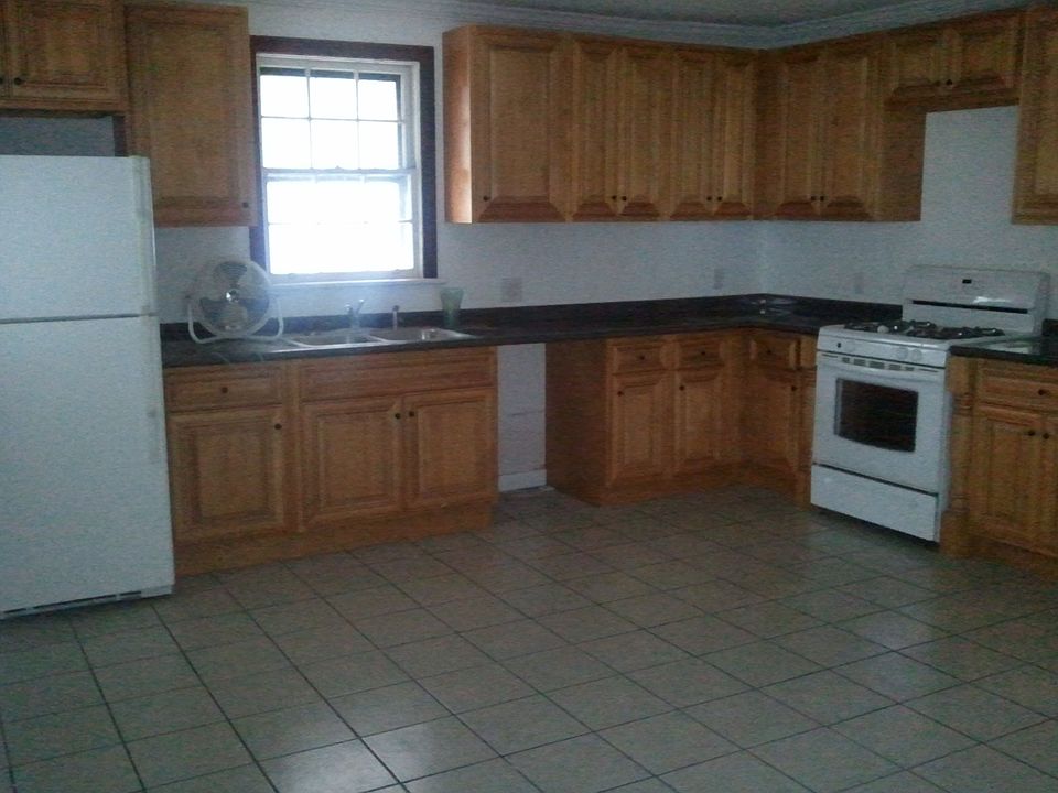 2nd image of 3836 Gen Meyer Ave