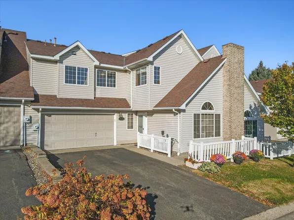 7271 Brittany Ln #50, Inver Grove Heights, MN 55076