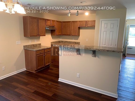 5th image of 502 Oferrell St