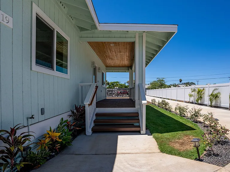 19 Nohokai St — Photo 2