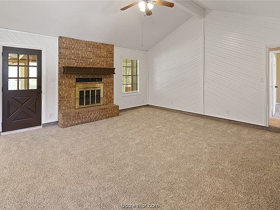 4th image of 2803 Forestwood Dr