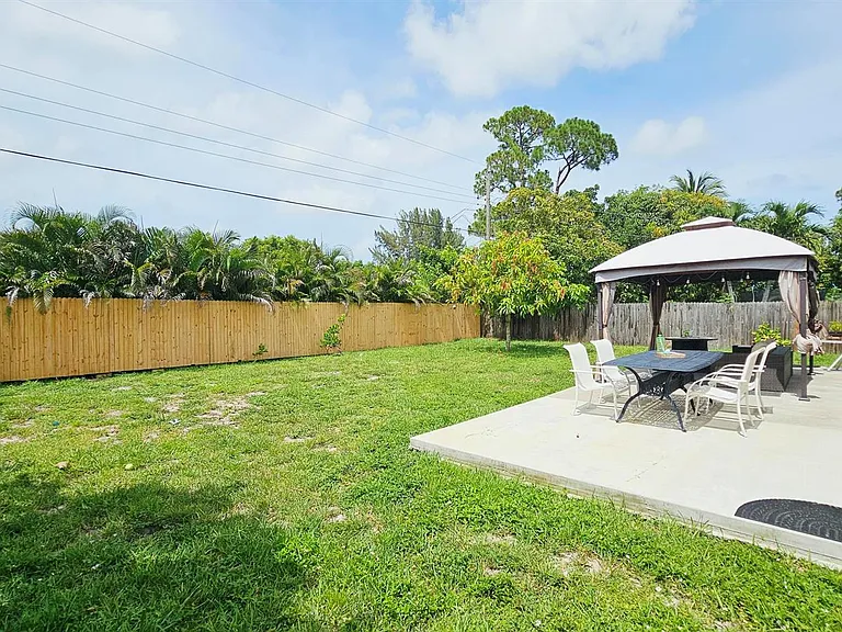 4679 Appaloosa St — Photo 19