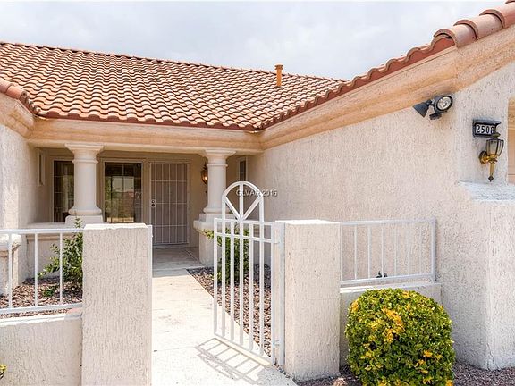 3rd image of 2508 Highvale Dr