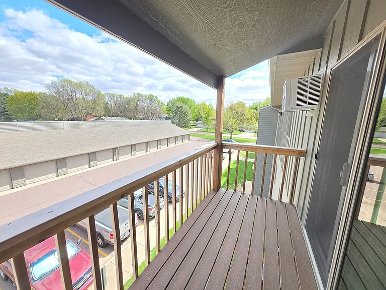 Chapelwood III Apartments — Photo 21
