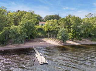 145 Lakeland Shores Rd N, Lakeland, MN 55043