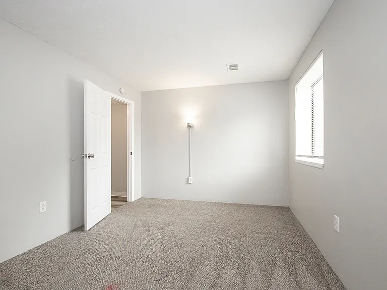 38285 North Ln #L208 — Photo 16