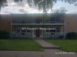 4701 N 52nd St #5, Milwaukee, WI 53218