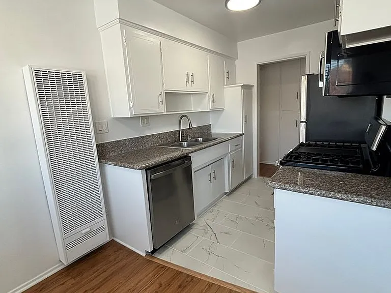 817 S. St. Andrews Pl — Photo 25