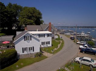 66 Riverview Ave, Groton, CT 06340
