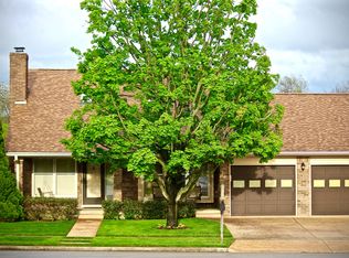 325 Lakebend Ct, Lexington, KY 40515