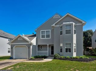 314 Val Dr, Mount Laurel, NJ 08054