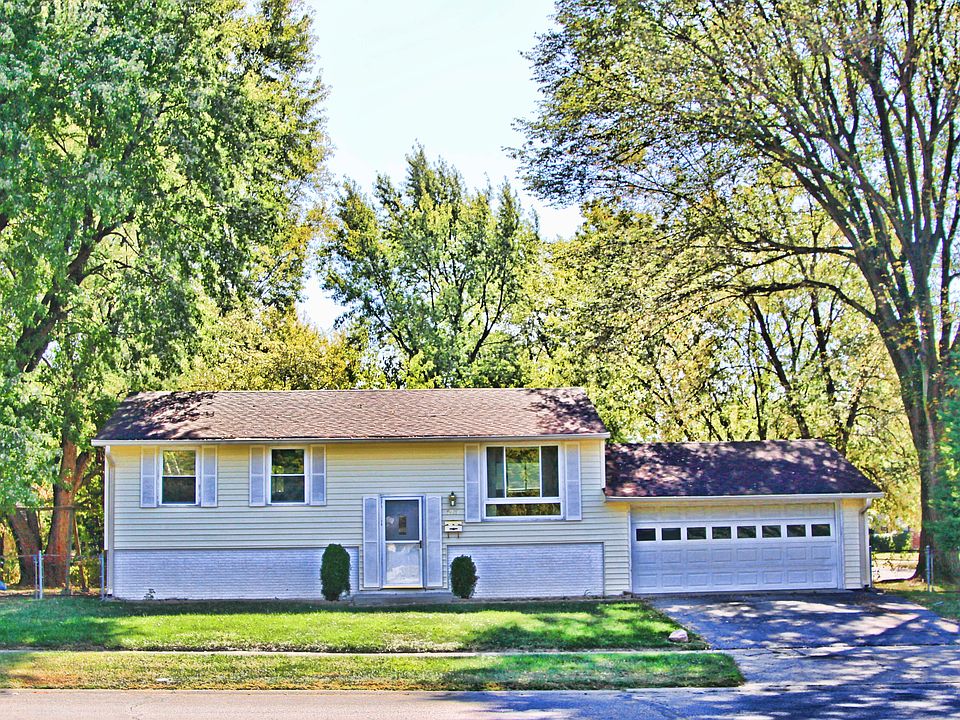 1st image of 5919 Gateway Dr