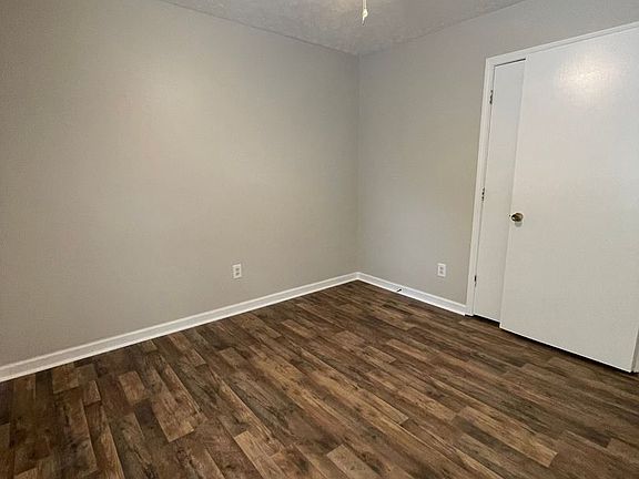 3rd image of 109 Oliver St #A