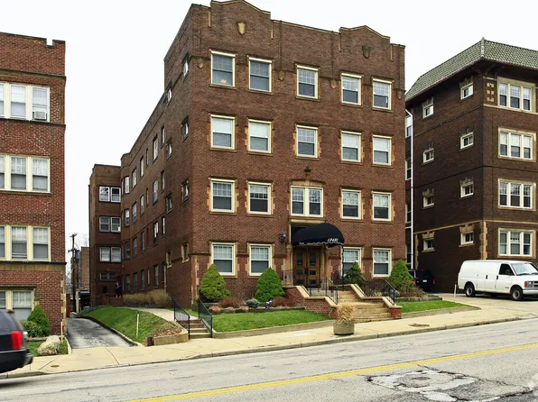 12485 Cedar Rd, Cleveland, OH