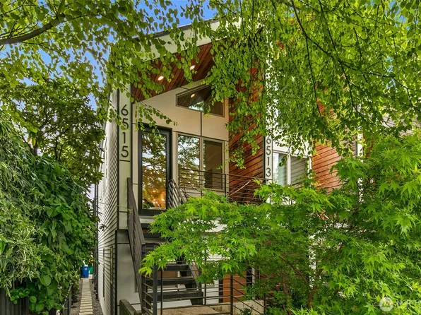 6515 Ellis Avenue S, Seattle, WA 98108