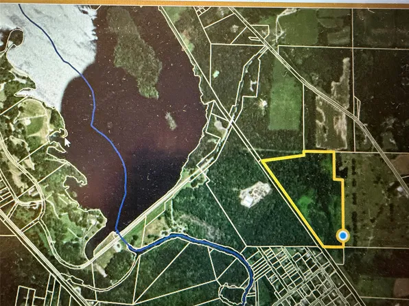 E Lake Rd, Jamestown, PA 16134