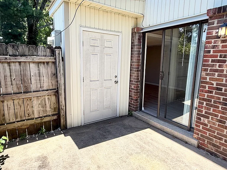 28 Briarglen Pl — Photo 17