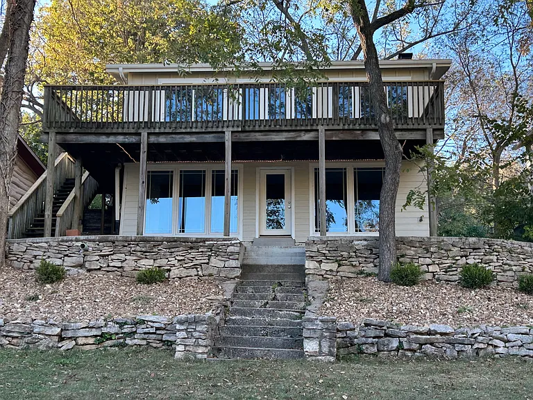 Lake side of the house.
