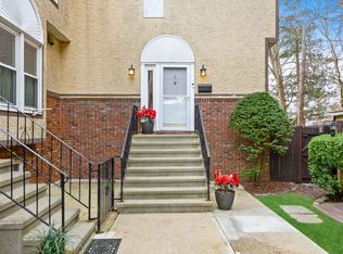 159 Centre Ave APT 6, New Rochelle, NY 10805