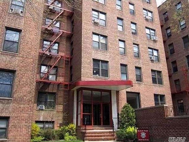 1st image of 150-30 71st Ave APT 4G