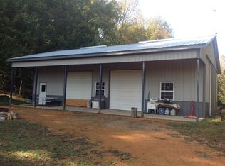 4319 Roan Creek Rd, Lobelville, TN 37097