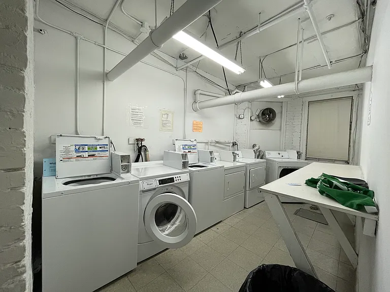 38 Hemenway St #33 — Photo 10