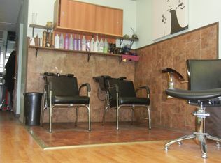 7532 Metropolitan Ave, Middle Village, NY 11379