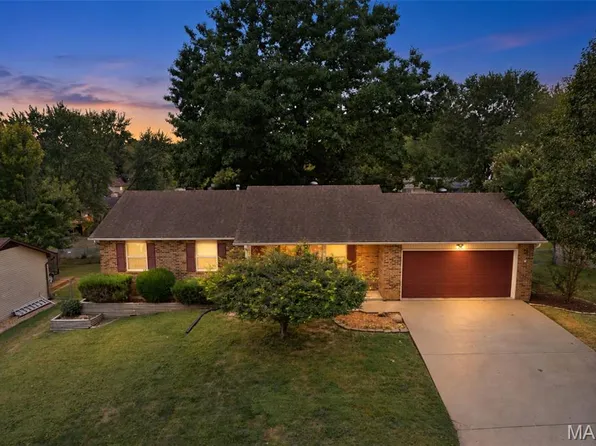 1941 David Dr, Cape Girardeau, MO 63701