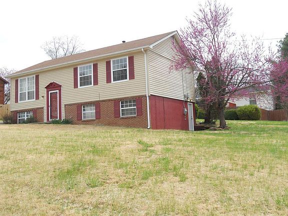 2nd image of 6233 Newport Dr