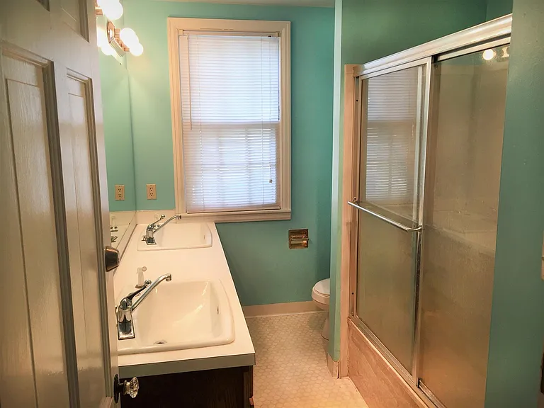 354 Ferson Ave #A — Photo 6