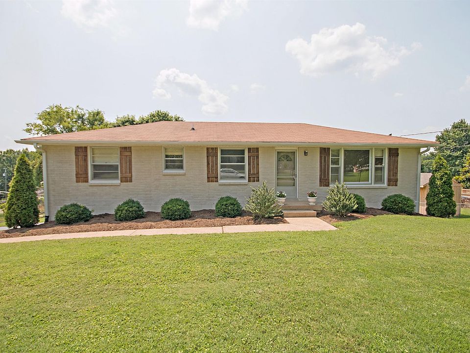 131 Colonial Dr, Hendersonville, TN 37075 Zillow