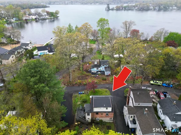 3 Brook Trail, East Hampton, CT 06424