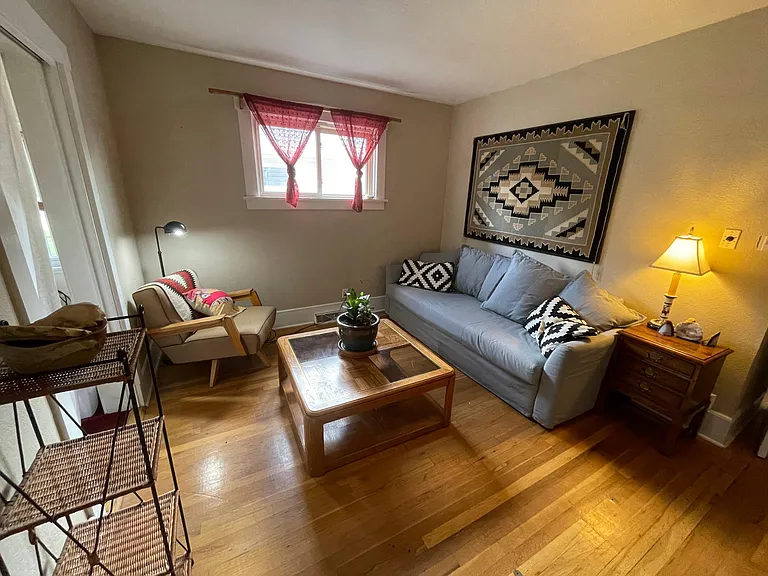 Living Area 1