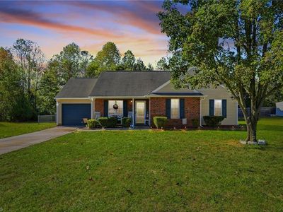 3772 Cheshire Place Ct, Winston Salem, NC, 27106