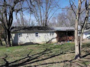 2262 N Marion Pl, West Terre Haute, IN 47885