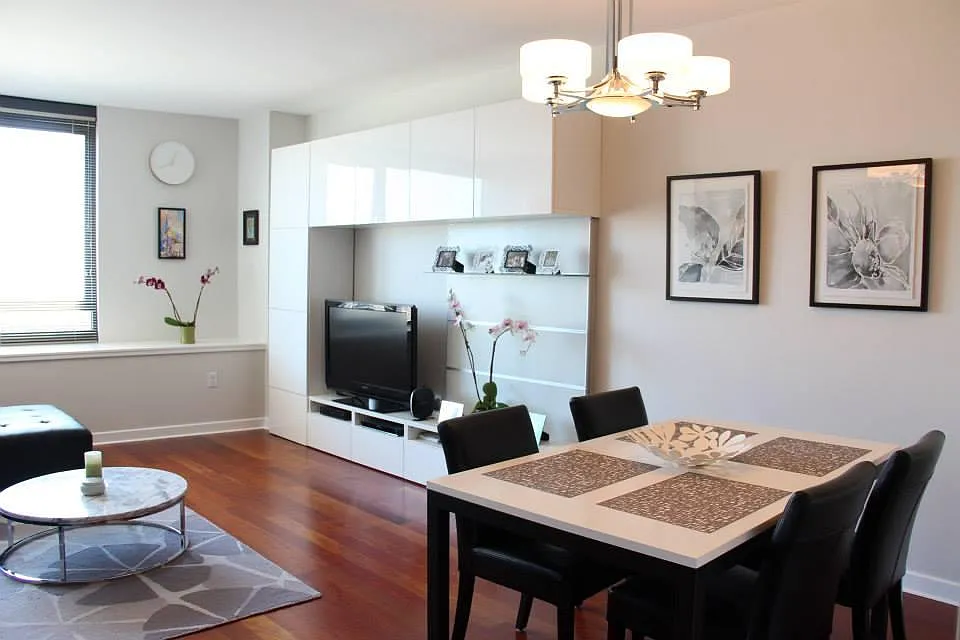 1 bed, 896 sqft, $3,650 — Photo 1