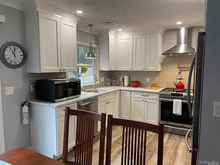 84 Ocean Ave — Photo 5