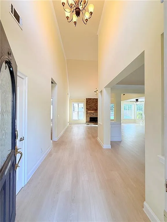 4 bed, 3.5 bath, 2657 sqft, $2,800 — Photo 4