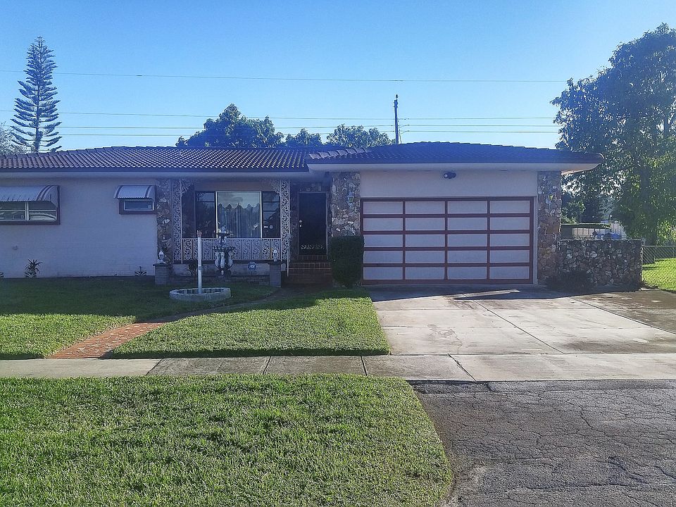 1st image of 1170 Little River Dr